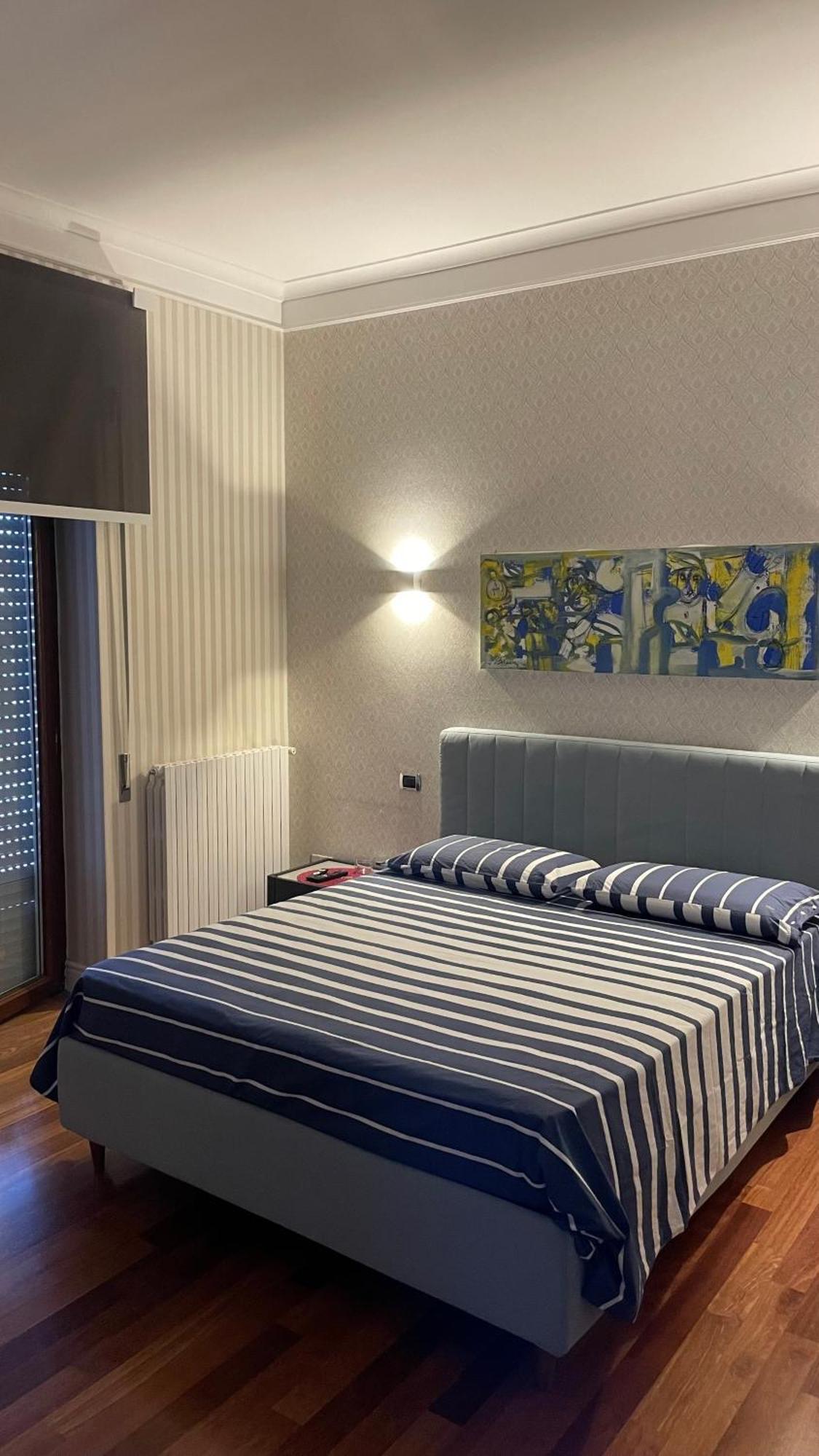 Leonardo Rooms Avellino Bagian luar foto